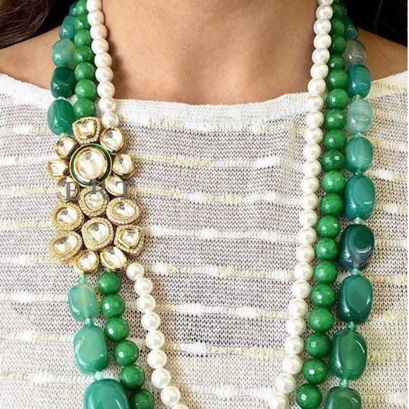 VeroniQ Trends-Multilayer Kundan Necklace In Mint Green Quartz Beads And Pearls - Picture 2 of 2